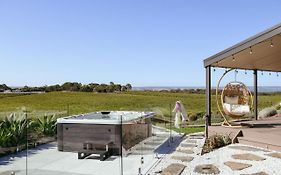 Miravino, Winery Stay With Outdoor Sauna And Spa